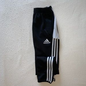 Adidas youth L black and white climate sweatpants
